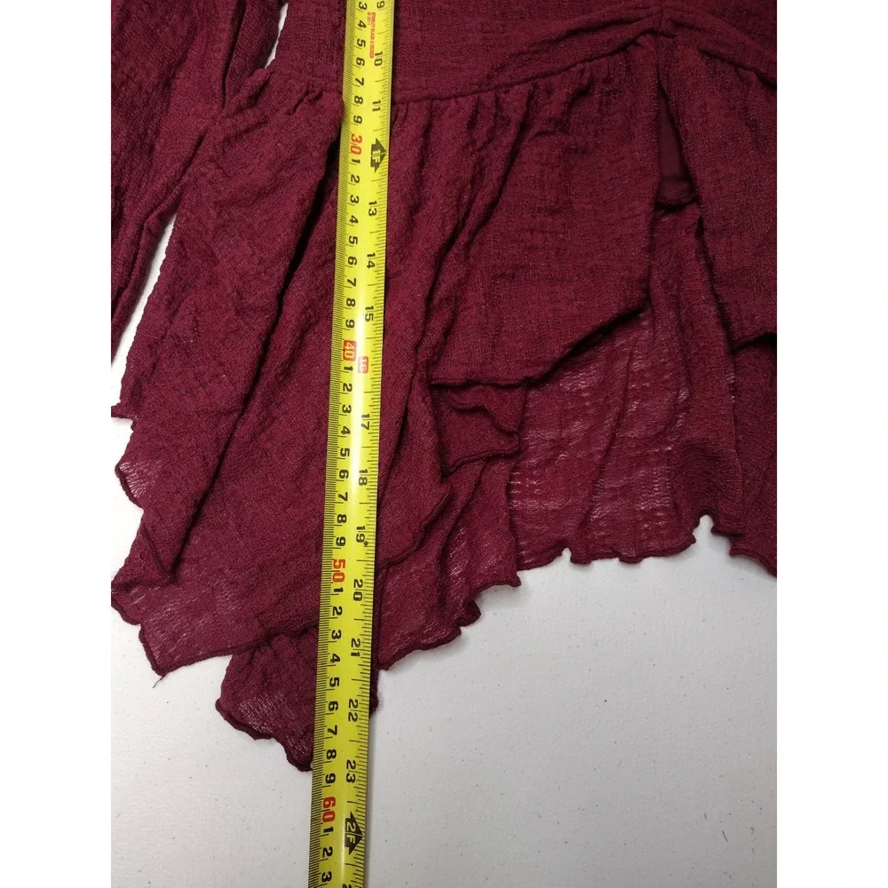 Truth Be Told Burgundy Peplum Top Long Sleeve Textured Ruffle Hem Women Large